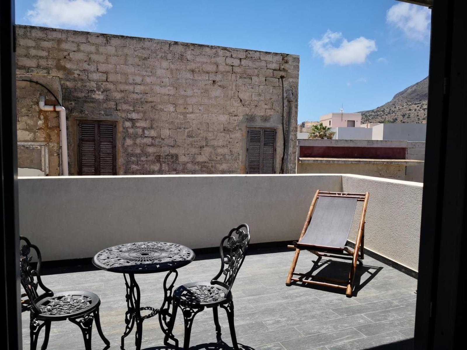 Ajamola Hotel Favignana Ruang foto