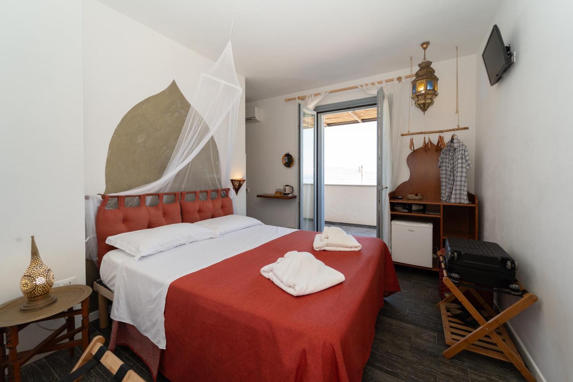 Ajamola Hotel Favignana Bagian luar foto