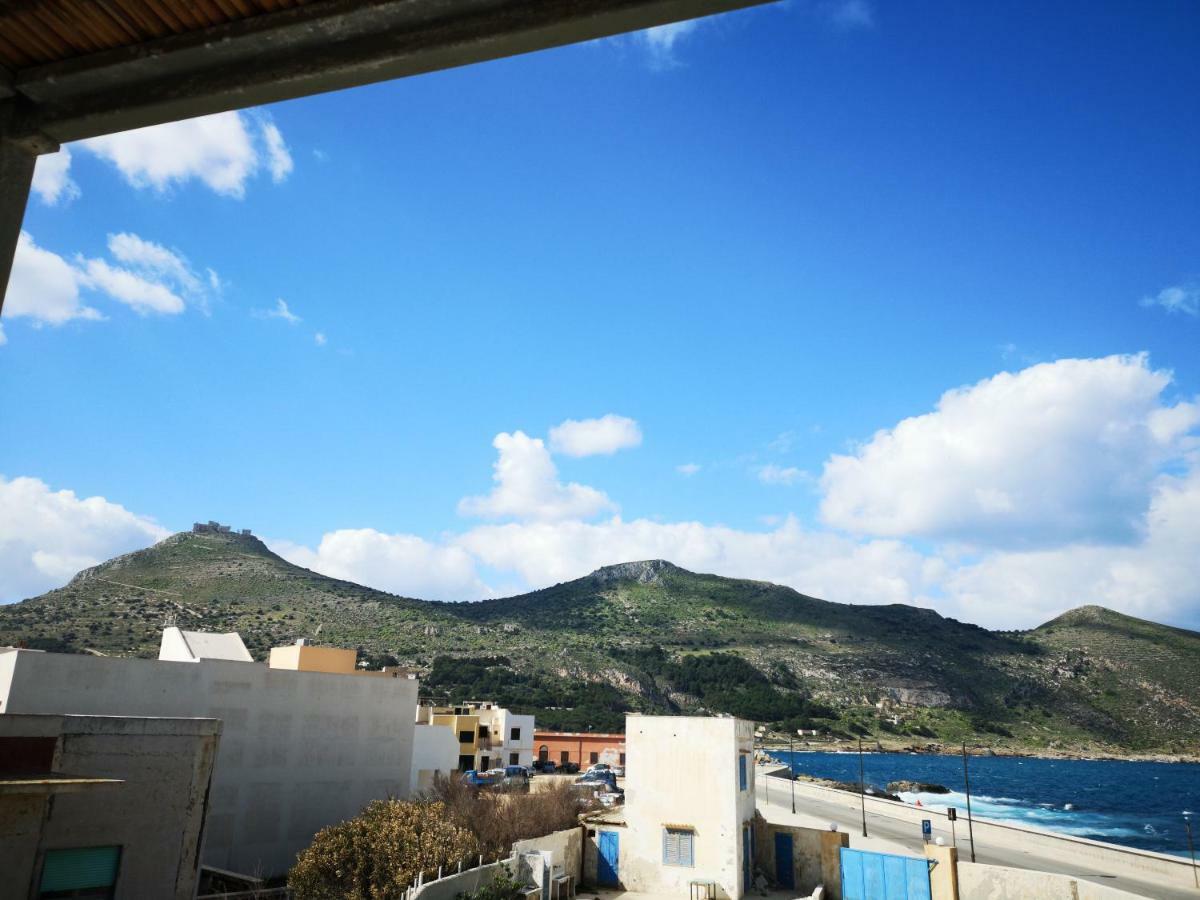 Ajamola Hotel Favignana Bagian luar foto